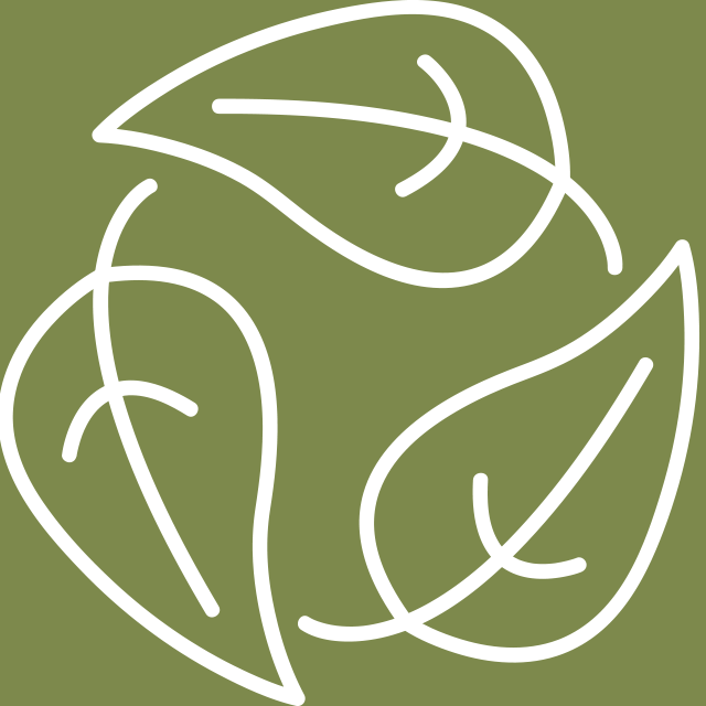 SoyKitty litter is renewable, biodegradable, and sustainable. Leaf icon showing the eco-friendly benefits.